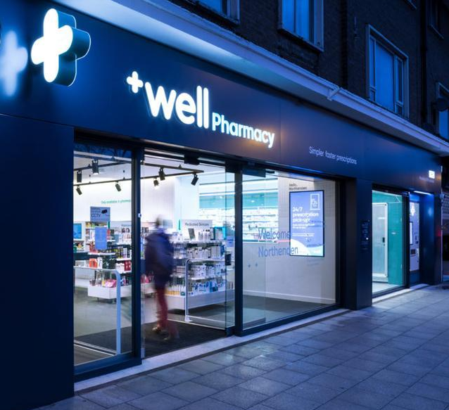 来看看国外药店设计