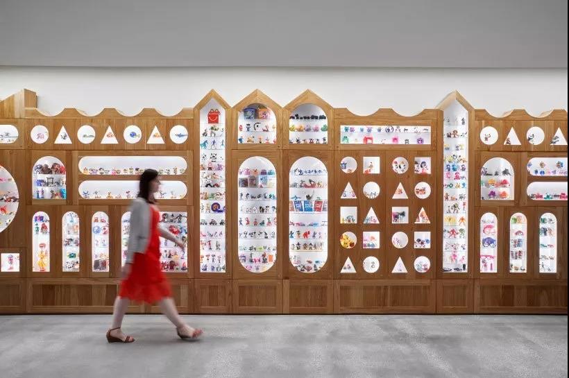 麦当劳的总部办公室设计