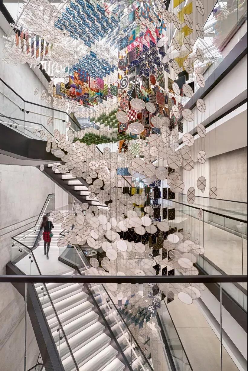 麦当劳的总部办公室设计