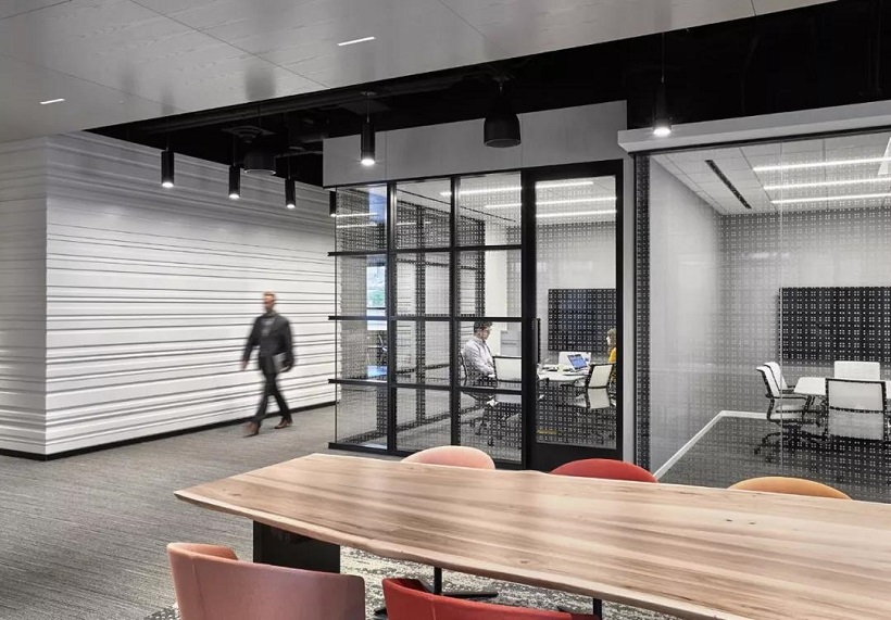 麦当劳的总部办公室设计