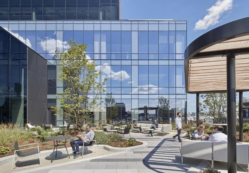 麦当劳的总部办公室设计