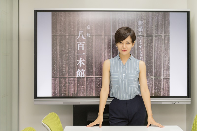 万维设计秦哲楠