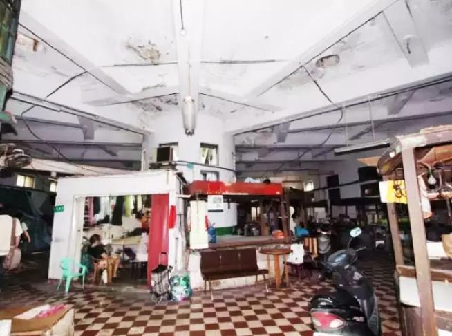 改造前的新富町文化市场