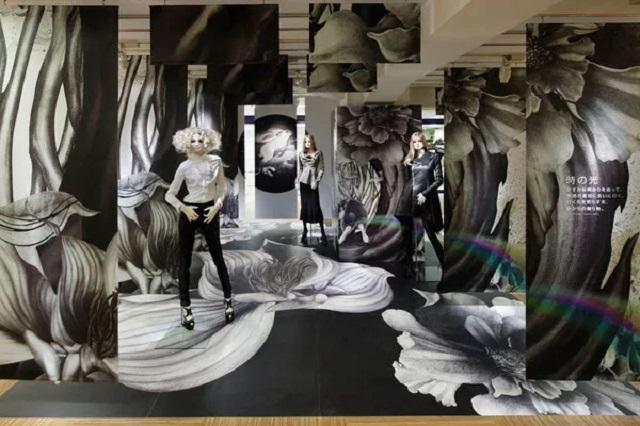 零售店面设计—如何为服装店创建完美的橱窗展示