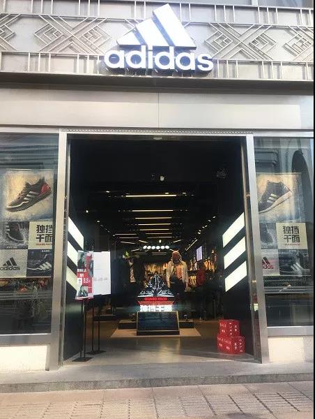 好的橱窗设计如何为品牌发声？