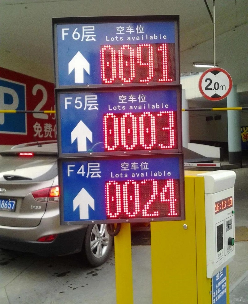 购物中心公共区域设计