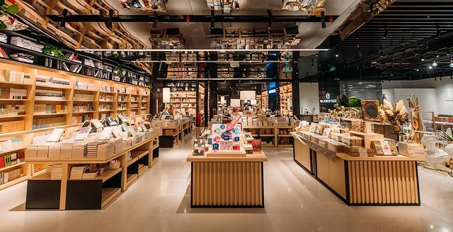 网红书店设计 | 主题商业街改造升级，网红书店成文艺“爆点”