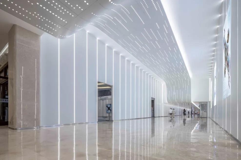 购物中心吸引人流的 9 大逻辑