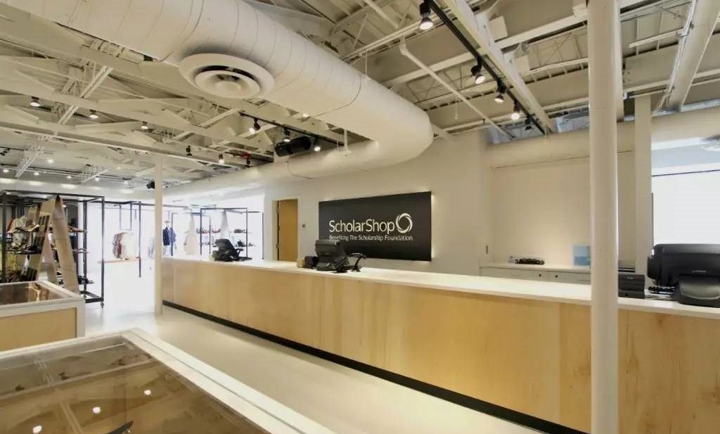 品牌服装折扣店设计改造